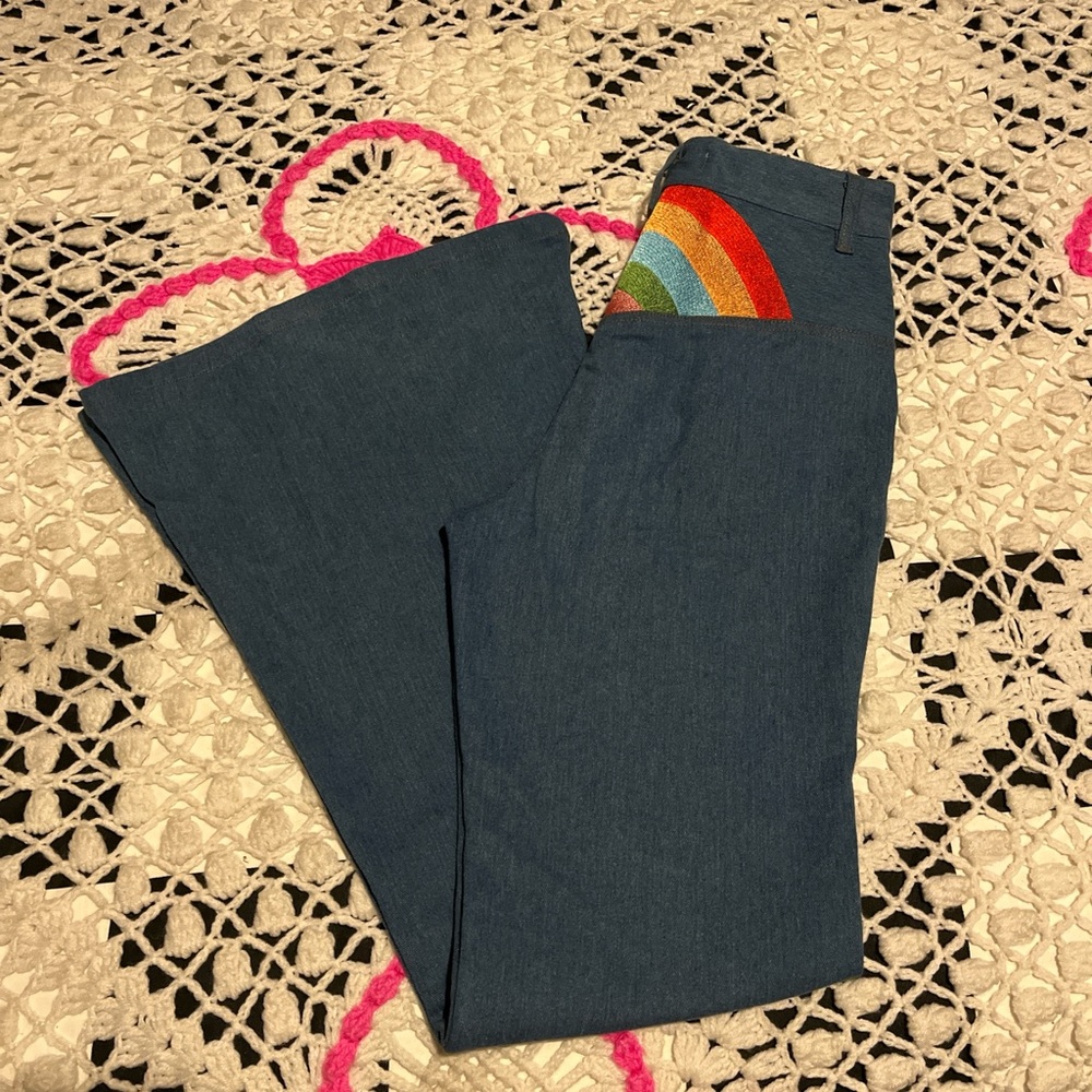 Women’s Medium Wash 70s Inspired Rainbow Bell Bottoms